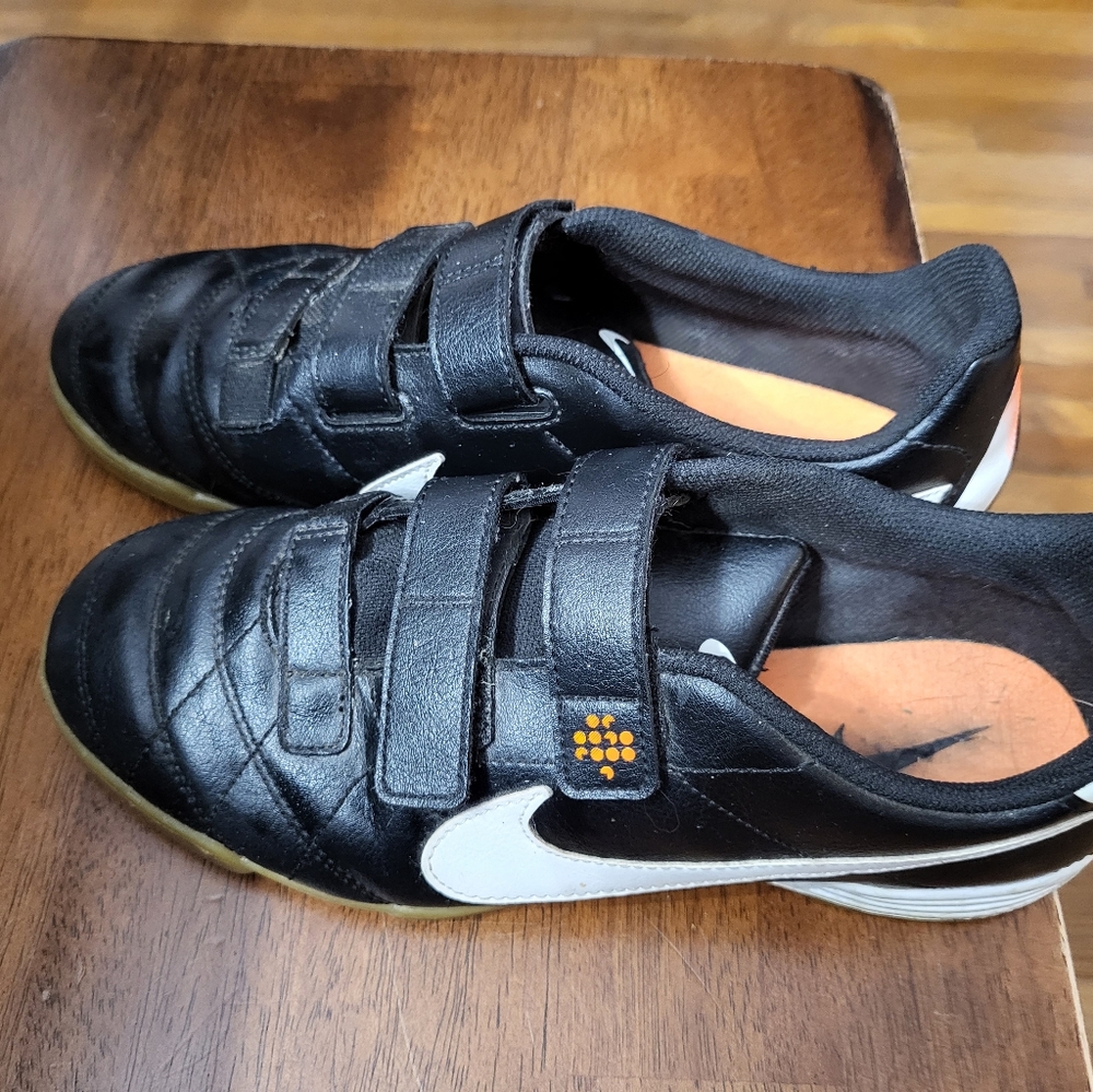 Nike Tempo